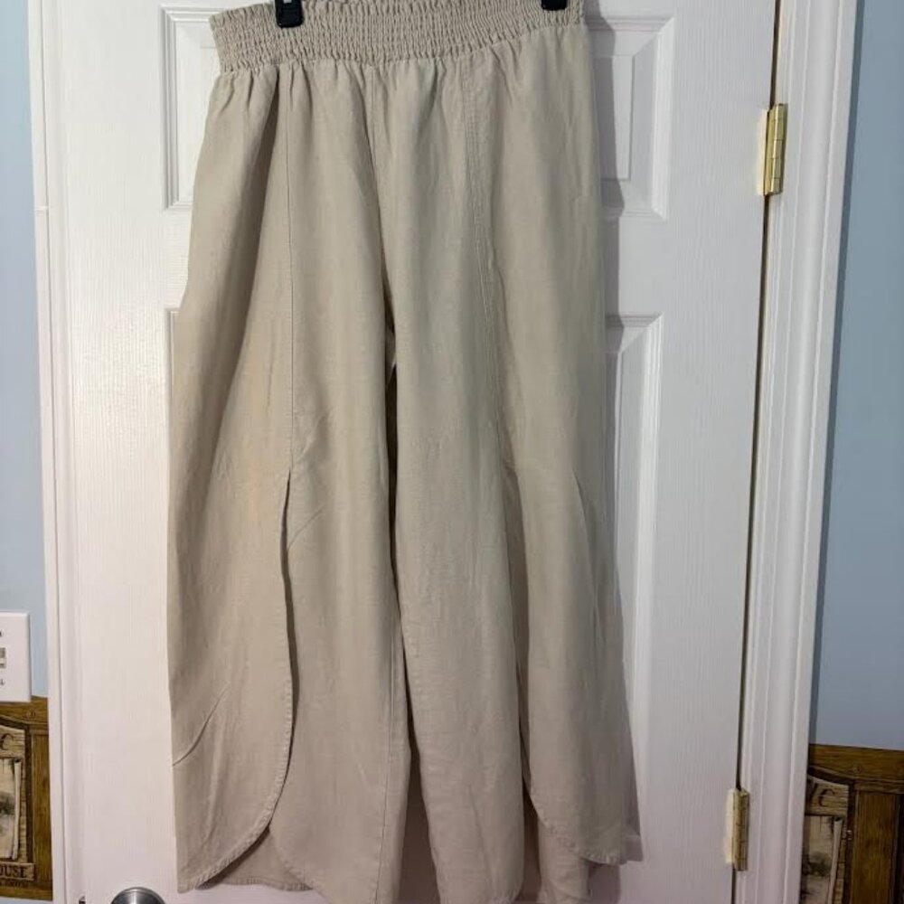 Land n Sea linen/rayon, front slit, elastic waist, pants, size L